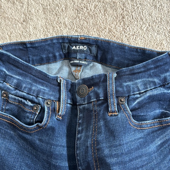 Aero Jeans - Picture 2 of 3